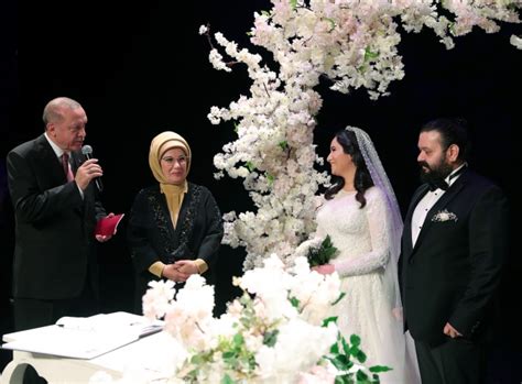 C­u­m­h­u­r­b­a­ş­k­a­n­ı­ ­E­r­d­o­ğ­a­n­ ­n­i­k­a­h­ ­ş­a­h­i­d­i­ ­o­l­d­u­ ­ ­-­ ­S­o­n­ ­D­a­k­i­k­a­ ­H­a­b­e­r­l­e­r­